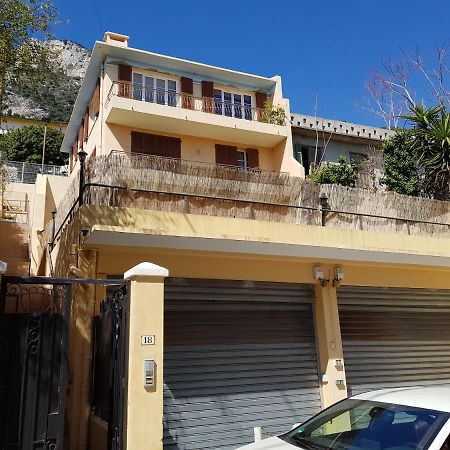 Апартаменты Cosy Duplex Avec 90 M2 De Terrasse Saint-Antoine  Экстерьер фото